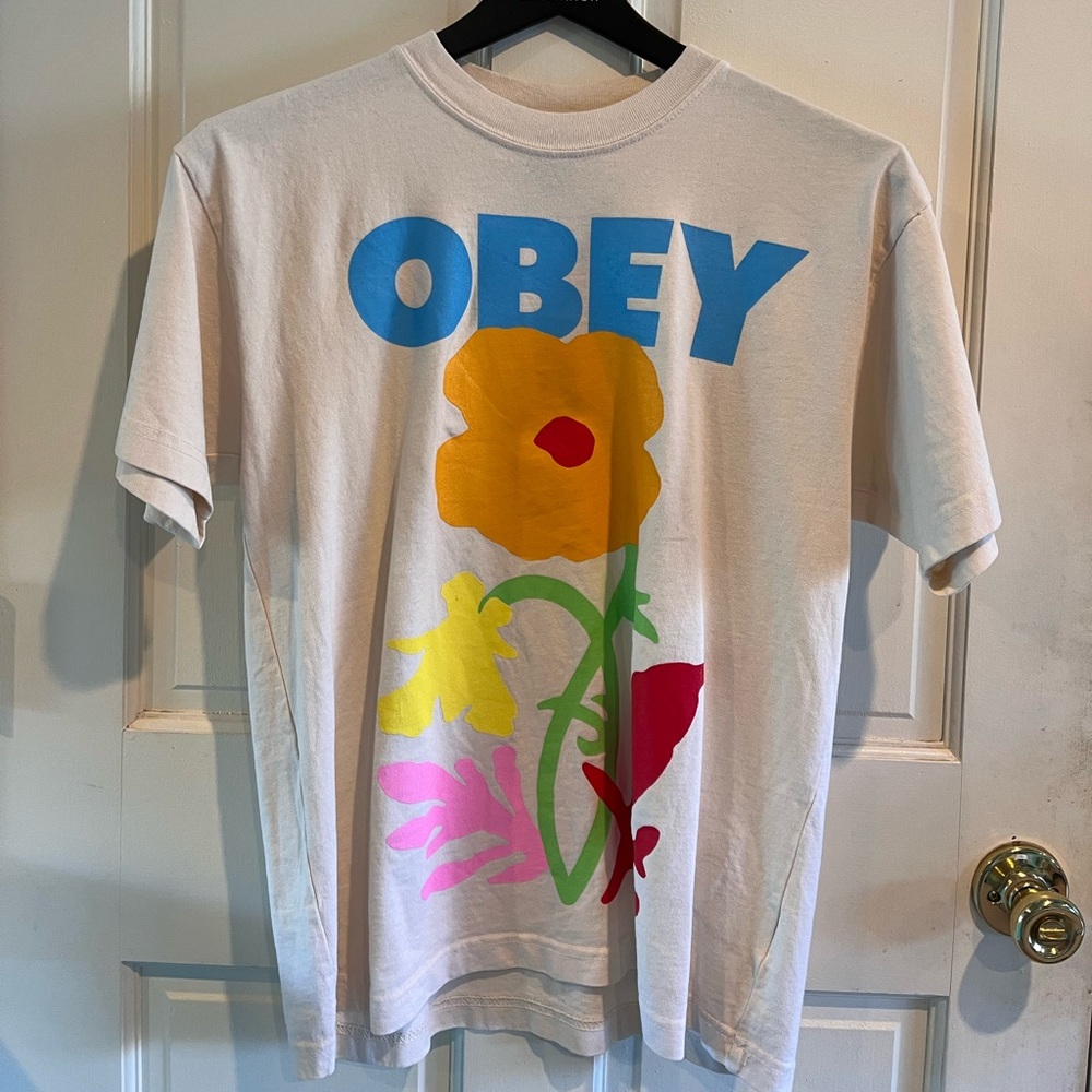 Pacsun OBEY Graphic T-shirt
